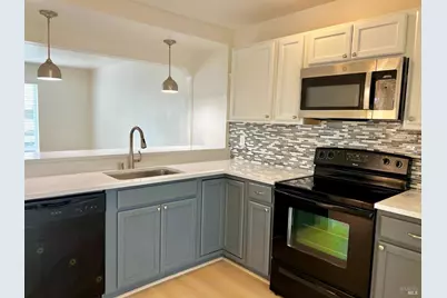 490 Edgewood Drive #23, Vacaville, CA 95688 - Photo 9