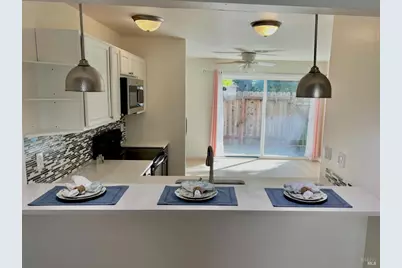 490 Edgewood Drive #23, Vacaville, CA 95688 - Photo 9