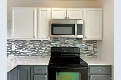 490 Edgewood Drive #23, Vacaville, CA 95688 - Photo 11