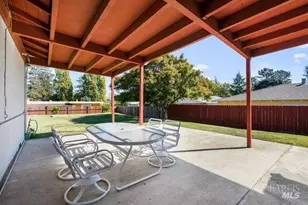 10 Flamingo Ct, American Canyon, CA 94503 - Photo 3