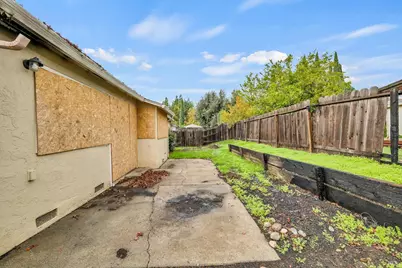 2076 Harte Court, Fairfield, CA 94533 - Photo 7