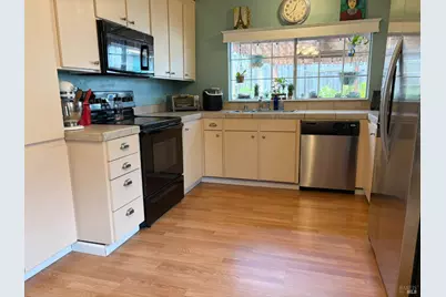 4477 Tanglewood Way, Napa, CA 94558 - Photo 9