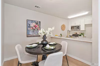 99 Villa Circle, Fairfield, CA 94533 - Photo 7