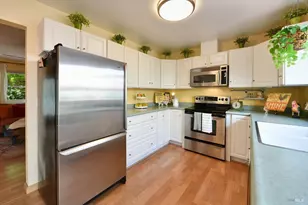 2505 Stephanie Ct W, Santa Rosa, CA 95407 - Photo 13