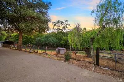 3915 Joslin Lane, Vacaville, CA 95688 - Photo 47