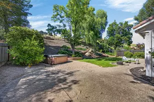 3829 Rollingwood Dr, Fairfield, CA 94534 - Photo 59