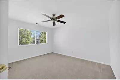 3829 Rollingwood Drive, Fairfield, CA 94534 - Photo 7