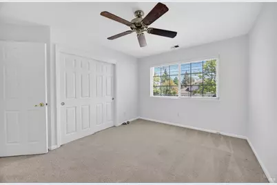 3829 Rollingwood Drive, Fairfield, CA 94534 - Photo 9