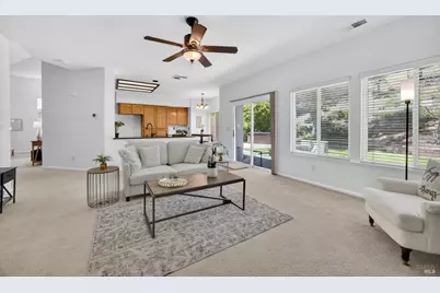3829 Rollingwood Drive, Fairfield, CA 94534 - Photo 13