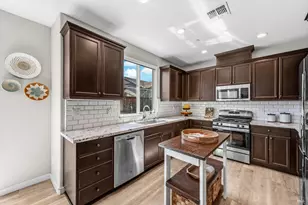 4467 Cancun Ct, Fairfield, CA 94533 - Photo 15