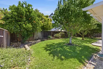 1640 Folsom Downs Circle, Dixon, CA 95620 - Photo 15