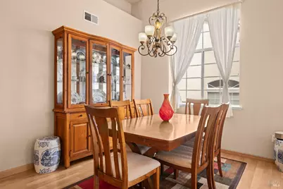 155 Suncrest Way, Vacaville, CA 95688 - Photo 3