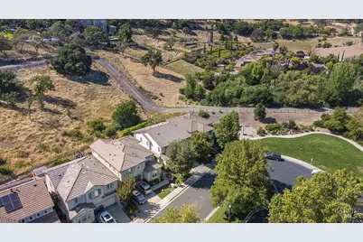 643 Citrine Circle, Fairfield, CA 94534 - Photo 35