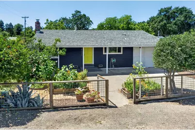 18045 Brooks Avenue, Sonoma, CA 95476 - Photo 15