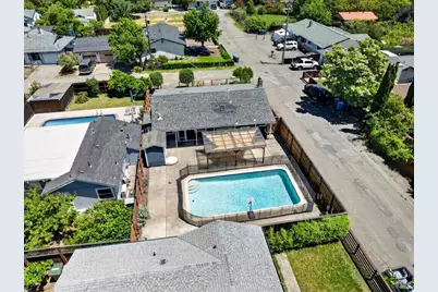 18045 Brooks Avenue, Sonoma, CA 95476 - Photo 43