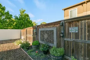 1065 Swarthmore Ct, Dixon, CA 95620 - Photo 27
