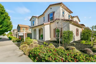 1065 Swarthmore Court, Dixon, CA 95620 - Photo 5