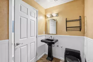 900 Southampton Rd, Benicia, CA 94510 - Photo 17