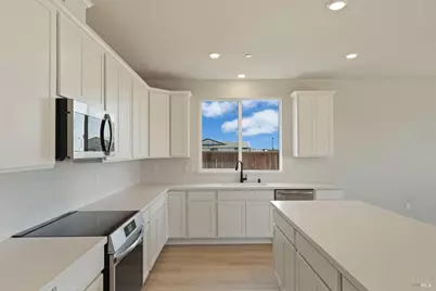 956 Carroll Way, Vacaville, CA 95687 - Photo 11