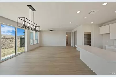 956 Carroll Way, Vacaville, CA 95687 - Photo 13