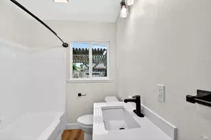 600 W C St, Dixon, CA 95620 - Photo 29
