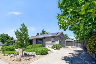 600 W C St, Dixon, CA 95620 - Photo 1