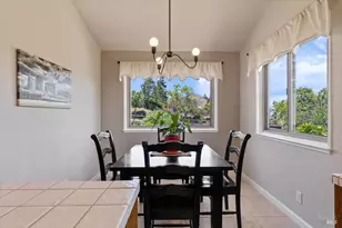 556 Rose Dr, Benicia, CA 94510 - Photo 19