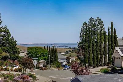 556 Rose Drive, Benicia, CA 94510 - Photo 75