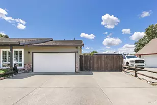 345 Alderglen Dr, Dixon, CA 95620 - Photo 43