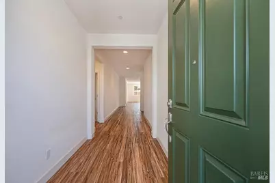 402 Crimson Circle, Vacaville, CA 95687 - Photo 9