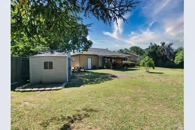 1025 E Tennessee Court, Fairfield, CA 94533 - Photo 17