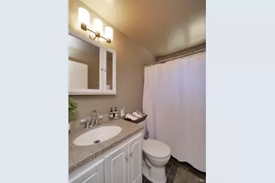 1025 E Tennessee Court, Fairfield, CA 94533 - Photo 15