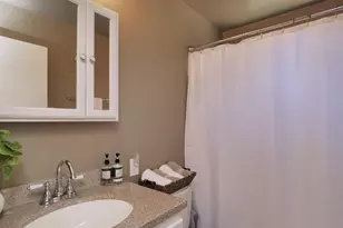 1025 E Tennessee Ct, Fairfield, CA 94533 - Photo 15