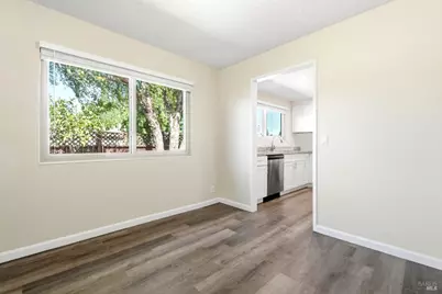 1101 Woodridge Drive, Vacaville, CA 95687 - Photo 13