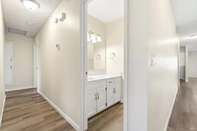 1101 Woodridge Drive, Vacaville, CA 95687 - Photo 37