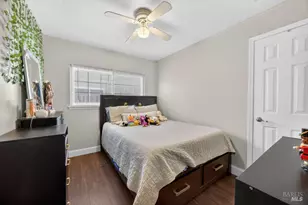 2300 Flicker Ln, Fairfield, CA 94533 - Photo 17