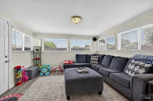 2300 Flicker Ln, Fairfield, CA 94533 - Photo 13