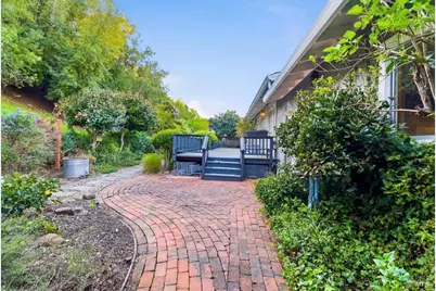 2539 Rollingwood Drive, Napa, CA 94558 - Photo 35