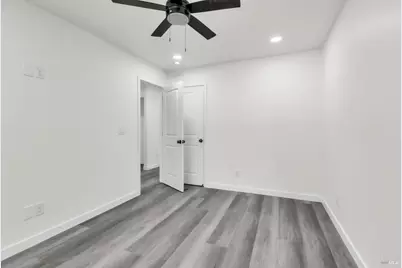 639 Cement Hill Road, Fairfield, CA 94533 - Photo 17