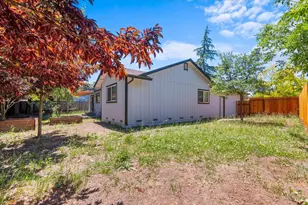 2772 Rochele St, Santa Rosa, CA 95403 - Photo 11