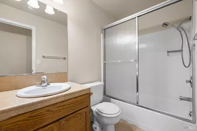 2772 Rochele Street, Santa Rosa, CA 95403 - Photo 5