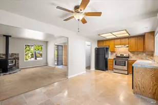 2772 Rochele St, Santa Rosa, CA 95403 - Photo 3
