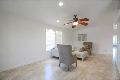 Barcelona Circle, Fairfield, CA 94533 - Photo 7