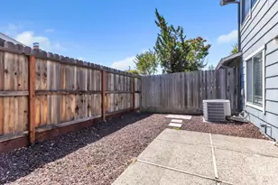 2874 Sunshine Cir, Fairfield, CA 94533 - Photo 23