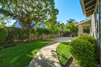 1127 Serendipity Way, Napa, CA 94558 - Photo 21