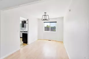 2872 Gulf Dr, Fairfield, CA 94533 - Photo 11