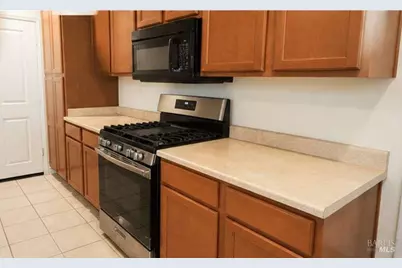 2560 N Village Drive, Santa Rosa, CA 95403 - Photo 9