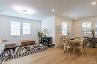 425 Royal National Road, Vacaville, CA 94533 - Photo 11