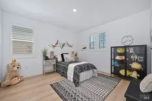 425 Royal National Rd, Vacaville, CA 95687 - Photo 85