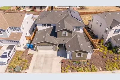 425 Royal National Road, Vacaville, CA 95687 - Photo 43